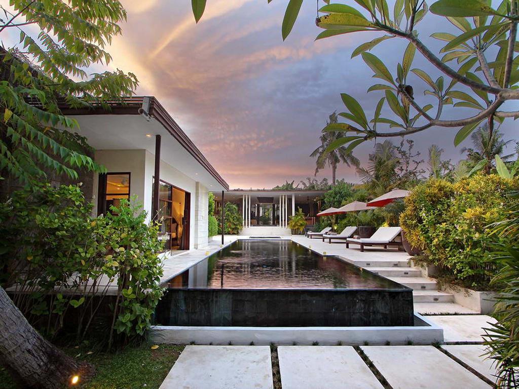 Villa Mona Canggu  Room photo